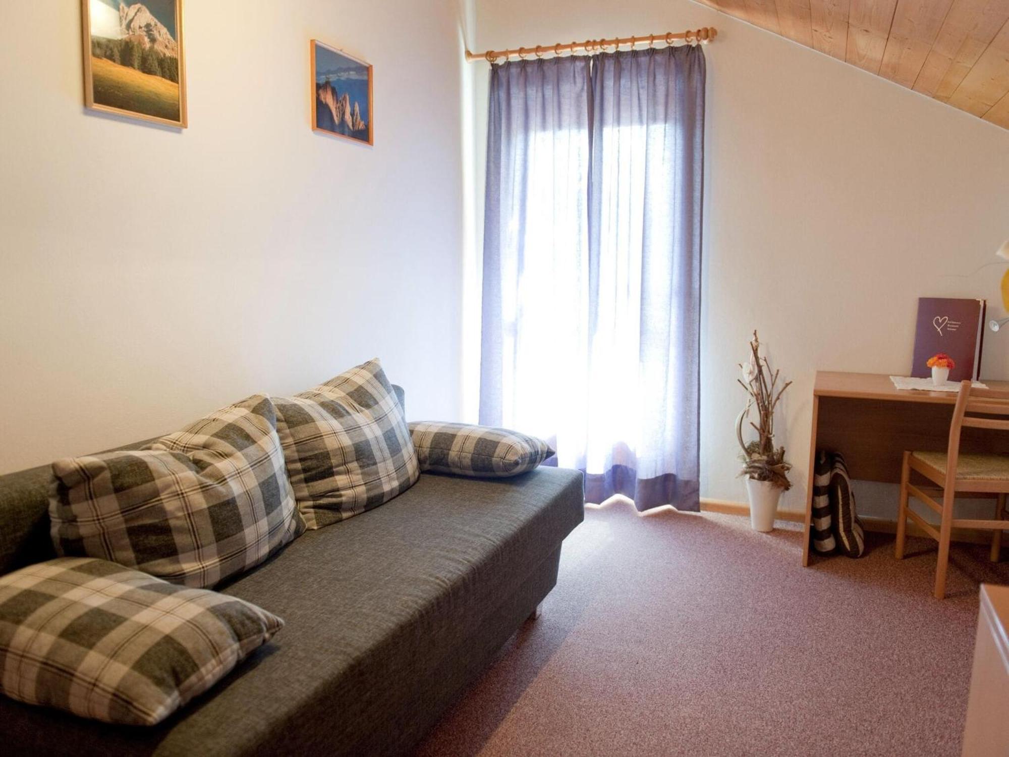 Apartment House Niedermunthof Sass Rigais, Villnoess Luaran gambar